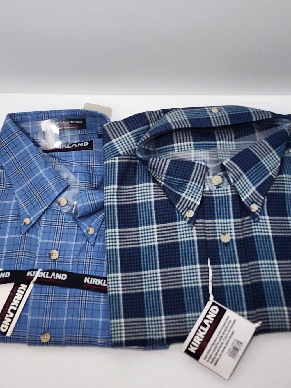 Kirkland Signature Men’s XL Blue Plaid Button Down Shirts 2 Pack NWT